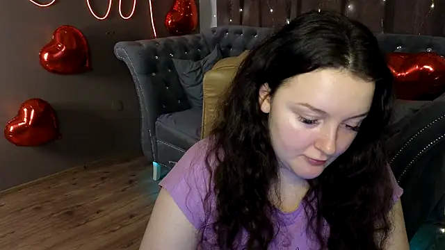 GloriNichols online show from March 10, 2025, 2:16 pm