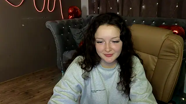 GloriNichols online show from March 12, 2025, 7:24 am