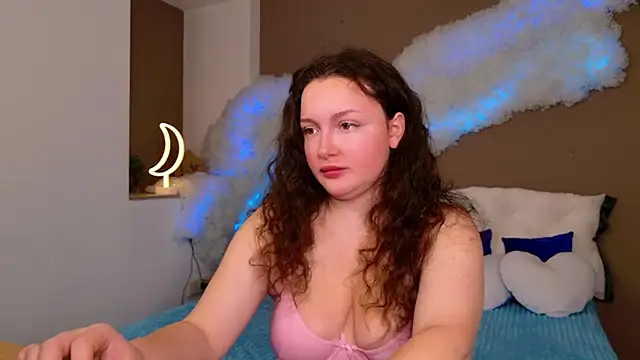 GloriNichols online show from November 15, 2025, 7:23 am