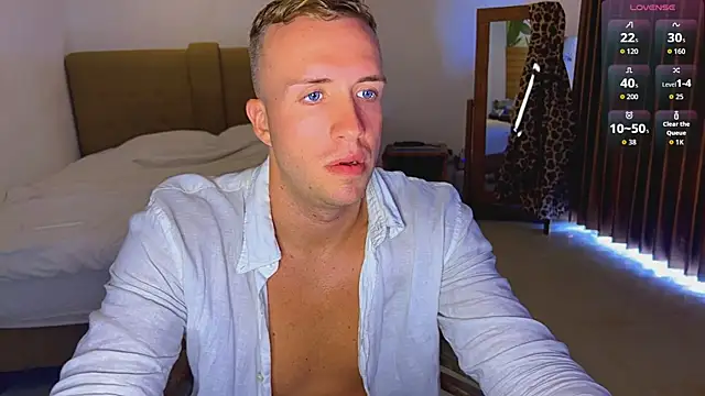 Snapshot of tommy_cumfinger chatting on June 20, 2026, 1:43 am tommy cumfinger online show from June 20, 2026, 1:43 am