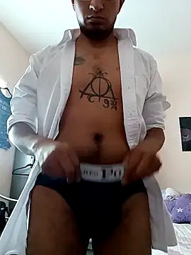 ale3J4a online show from March 9, 2025, 9:46 pm