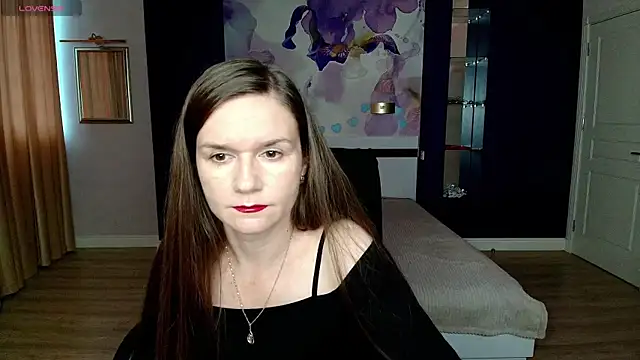 AriaGray online show from September 10, 2025, 7:29 am