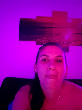 AbbyBaker222 online show from February 1, 2025, 9:00 am