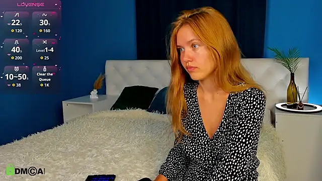 Eva  Lewis online show from September 28, 2025, 12:06 am