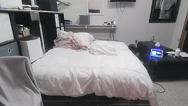 sissytrapdolly24 online show from February 14, 2026, 6:35 am