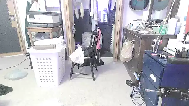 sissytrapdolly24 online show from March 6, 2025, 11:53 pm