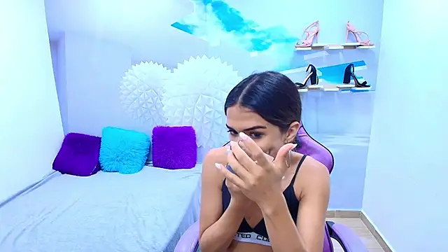 Snapshot of DEMI_LEED chatting on October 8, 2025, 12:17 pm DEMI LEED online show from October 8, 2025, 12:17 pm