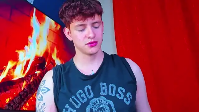 GabyThoms online show from December 17, 2025, 11:21 pm