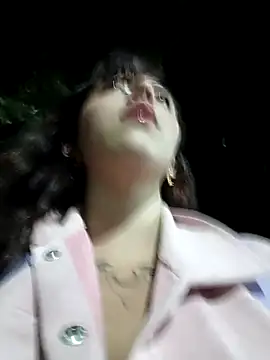 Isabella Delight  online show from March 23, 2025, 1:09 am