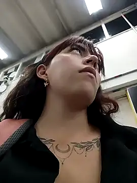 Isabella Delight  online show from February 3, 2025, 11:36 pm