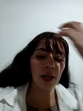 Isabella Delight  online show from February 5, 2025, 12:31 am