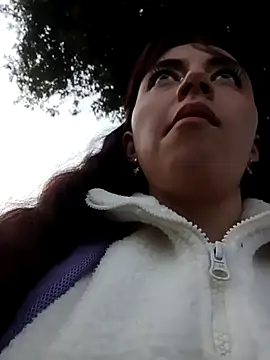 Isabella Delight  online show from February 9, 2025, 11:04 pm