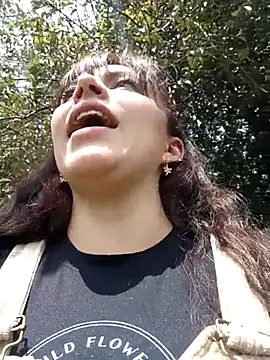 Isabella Delight  online show from March 9, 2025, 6:32 pm