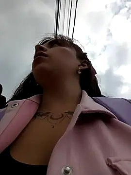 Isabella Delight  online show from February 21, 2025, 8:05 pm