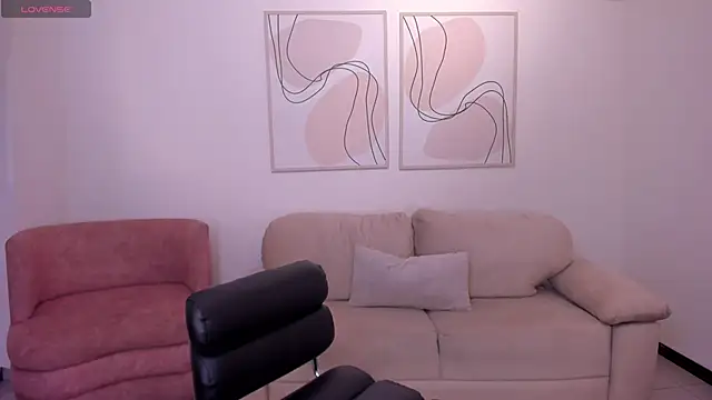 AbbyDalton online show from October 18, 2025, 11:45 am