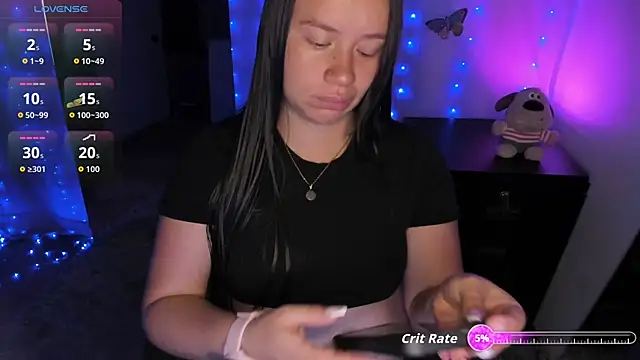 milysauria1 online show from November 6, 2025, 10:19 am