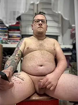 Snapshot of PierreNaked89 chatting on January 8, 2025, 1:42 am PierreNaked89 online show from January 8, 2025, 1:42 am