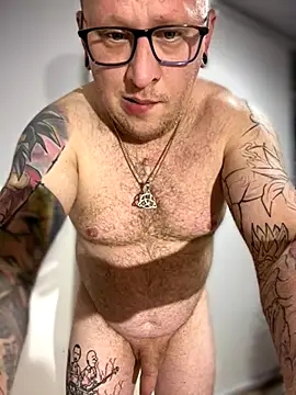 Snapshot of PierreNaked89 chatting on September 12, 2025, 9:58 pm PierreNaked89 online show from September 12, 2025, 9:58 pm