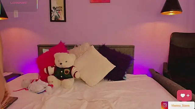 Hanna Stanx online show from September 10, 2025, 8:30 pm