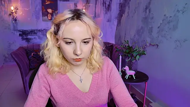 JasmineMilko online show from March 6, 2025, 11:25 am