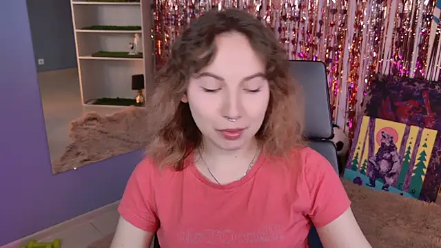 JasmineMilko online show from March 16, 2026, 5:04 am