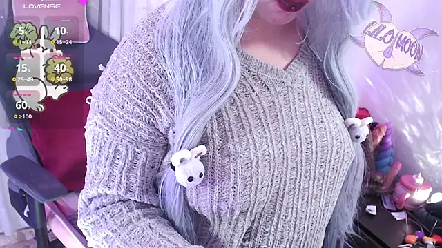 LiloMoon69 online show from April 10, 2026, 8:05 pm