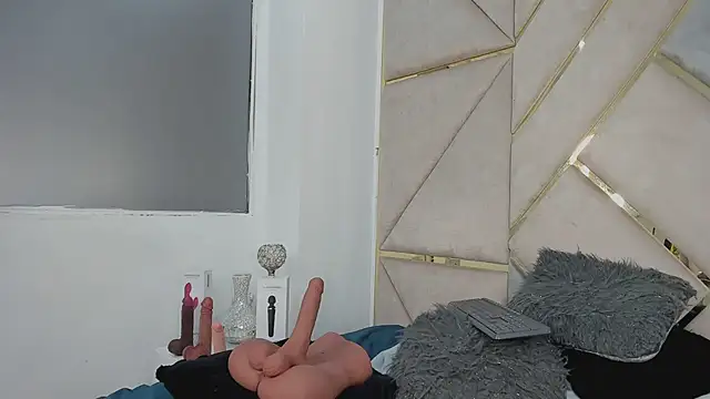 Snapshot of Daddysgirl1_ chatting on March 14, 2025, 6:10 am Daddysgirl1 online show from March 14, 2025, 6:10 am