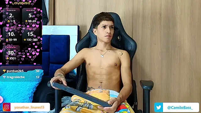  CamiloBass online show from November 6, 2025, 11:53 pm