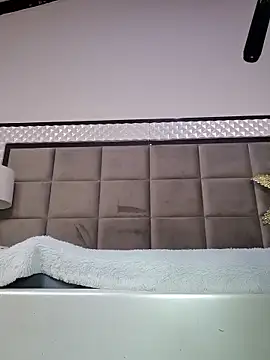 OliviaBurning online show from September 11, 2025, 7:36 pm