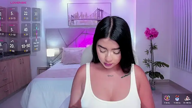 amelie jhons online show from June 3, 2026, 2:56 am