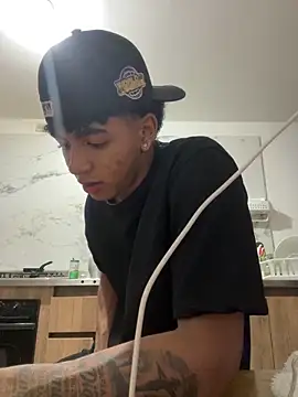 JoanG10 online show from September 14, 2025, 5:08 am