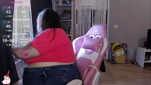 CherryXGirll online show from July 17, 2026, 4:32 am