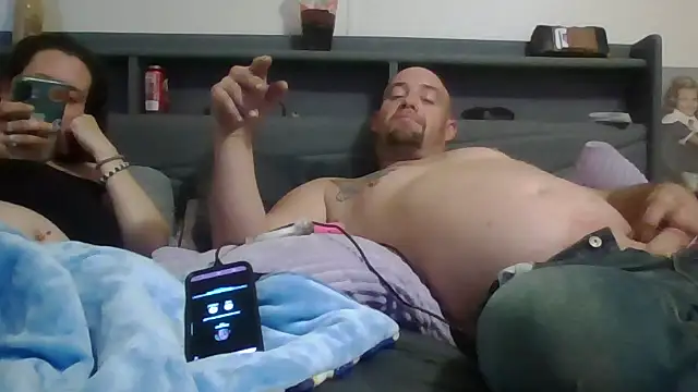 spuncock4u online show from November 5, 2025, 2:09 pm