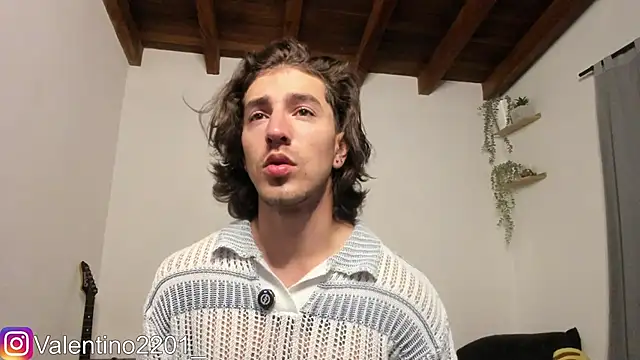 Valentino Xander online show from March 1, 2026, 4:12 am