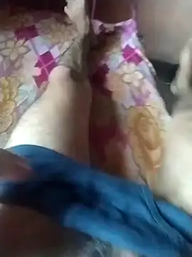 broo245 online show from April 13, 2026, 6:39 am