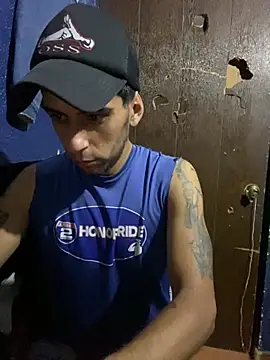 YouBad boy31 online show from December 31, 2024, 4:49 am