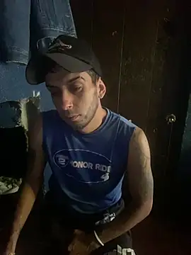 YouBad boy31 online show from December 27, 2024, 1:39 pm