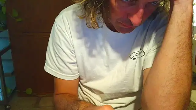 costanza7070 online show from September 30, 2025, 2:06 am