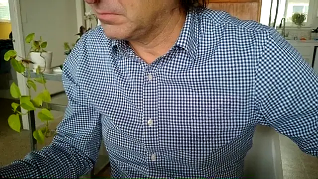 costanza7070 online show from February 26, 2025, 4:16 pm