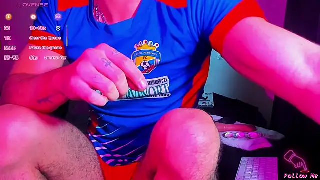 Piggy Eddy online show from February 23, 2026, 2:24 am