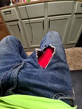 wetnutz online show from April 25, 2026, 2:47 pm