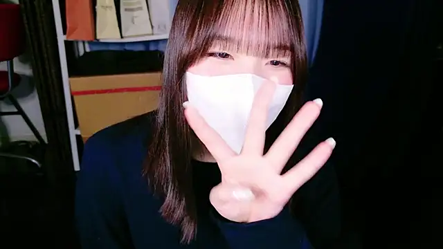 Snapshot of mari_tan_ch chatting on December 14, 2024, 11:45 pm mari tan ch online show from December 14, 2024, 11:45 pm