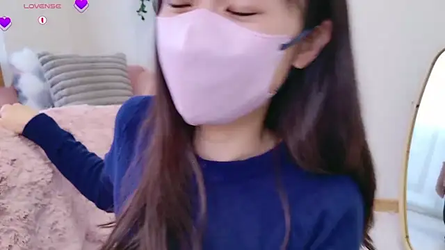 meg 0901 online show from March 1, 2025, 11:37 pm