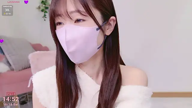 meg 0901 online show from October 18, 2025, 5:53 am