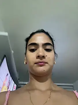Snapshot of NatyFerrer_ chatting on June 17, 2026, 12:32 am NatyFerrer online show from June 17, 2026, 12:32 am