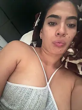 Snapshot of NatyFerrer_ chatting on July 13, 2026, 8:08 pm NatyFerrer online show from July 13, 2026, 8:08 pm