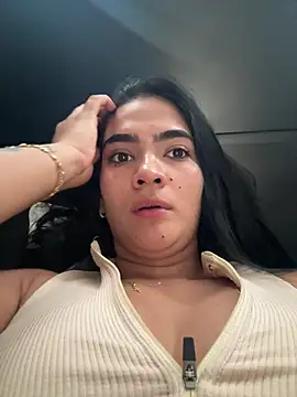 Snapshot of NatyFerrer_ chatting on June 29, 2026, 6:51 pm NatyFerrer online show from June 29, 2026, 6:51 pm