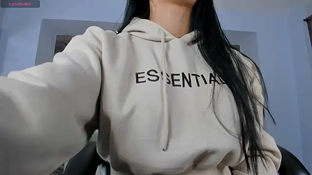 NatyFerrer  online show from March 9, 2025, 10:08 am