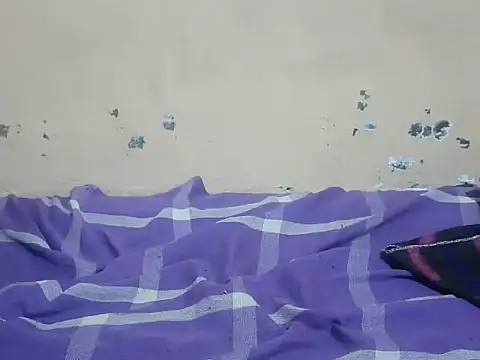 sweety2  online show from February 15, 2026, 7:57 pm