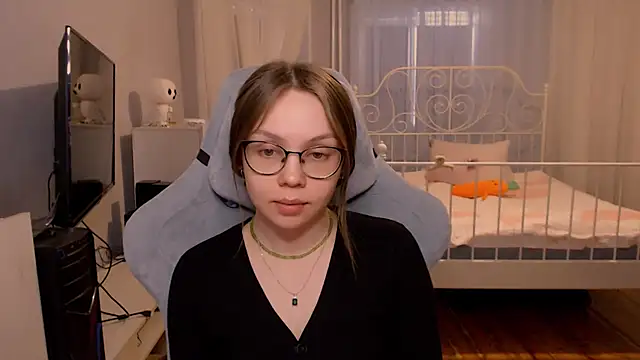 Vanessa tk online show from February 6, 2025, 4:31 am